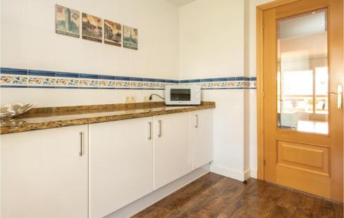 Two-Bedroom Apartment image 5