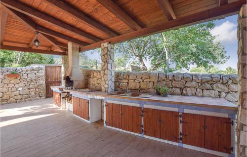  4 Bedroom Stunning Home In Giarratana in Giarratana