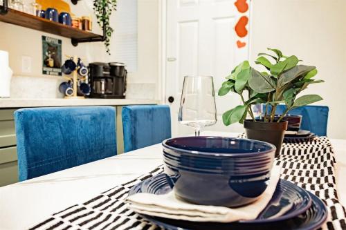 Star Motel Unit 4- Premier Downtown Hotel Luxury 1br Private Oasis near Stratosphere Torony