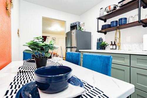 Star Motel Unit 4- Premier Downtown Hotel Luxury 1br Private Oasis near Stratosphere Torony