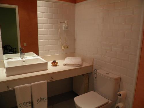 Apartment (1-2 Adults) image 9