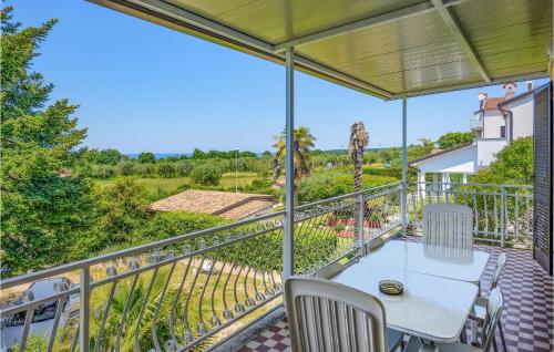 A szálláshely kívülről, Beautiful Apartment In Umag With Wifi in Lovrecica