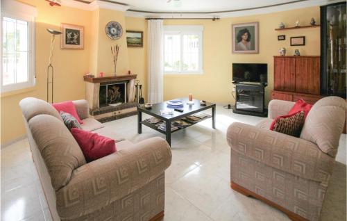  3 Bedroom Gorgeous Home In San Miguel De Salinas in San Miguel de Salinas