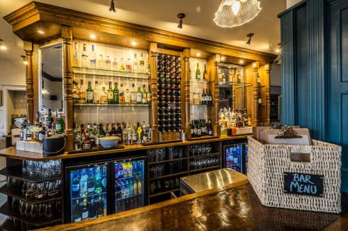 Bridge Hotel - image 10