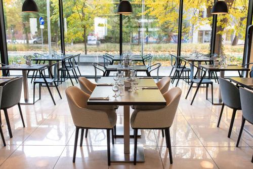 Q Hotel Plus Kraków - image 14