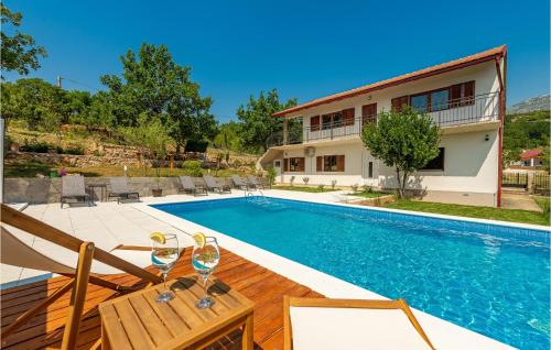 . Beautiful Home In Muskovci With Wifi