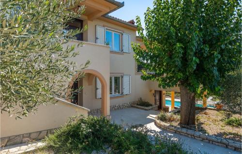 A szálláshely kívülről, Villa Dinka in Barbici