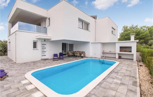 Villa Vlahov Iii – khách sạn tại Srima
