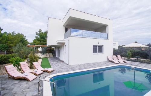 Cld688, Villa Vlahov I, Šibenik