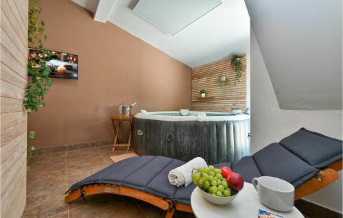 Attractions, Pet Friendly Home In Sisak With Sauna in Sisak