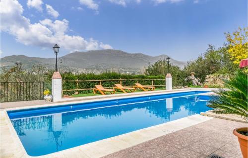  Stunning Home In Córdoba With Kitchen in Carcabuey