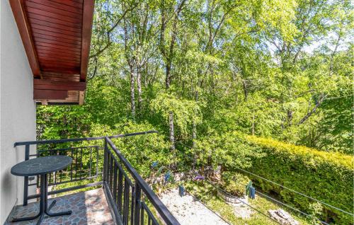 Viesnīcas āriene, Beautiful Home In Breze With Wifi in Breze
