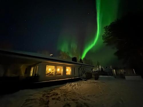 Villa Kosmik Riverside