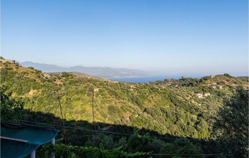  Awesome Apartment In Pollica With Wifi in 84068 Pollica