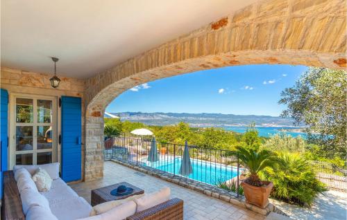 Stunning Home In Malinska With Wifi - Location saisonnière - Malinska