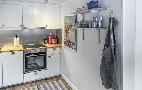 Kitchen, 3 Bedroom Beautiful Home In Markaryd in Markaryd