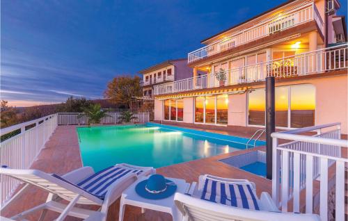 5 Bedroom Gorgeous Home In Jadranovo