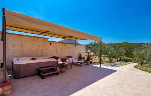 Exterior view, Awesome Home In Mundanije With Wifi in Rab