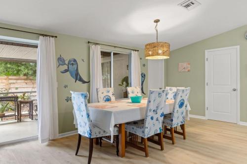 Sarasota Costal Vibe 15 min from Siesta Key in Sarasota, USA