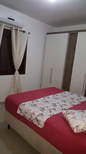 Casa com ótima acomodação perto do mar