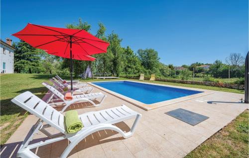 Peldbaseins, Beautiful Home In Nedescina in Ruzici