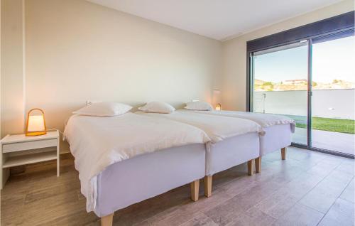 Amazing home in Finestrat w/ Outdoor swimming pool WiFi and Outdoor swimming pool - image 14