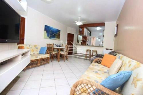 Confortável apto 250 metros da Praia Enseada, Guarujá