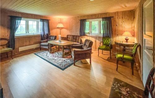 Two-Bedroom Holiday Home
