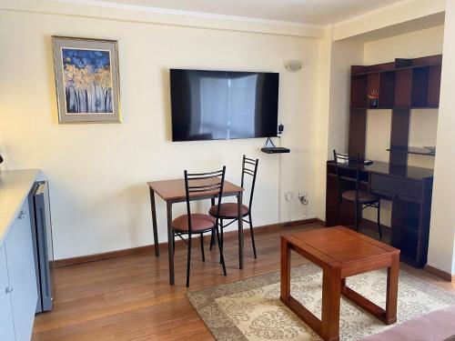 Létesítmények, Suites Metropoli in Belisario Quevedo