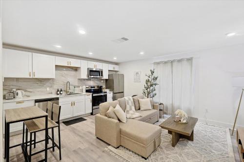 Luxe Urban Studio Oasis in Heart of Dallas! in Dallas, USA