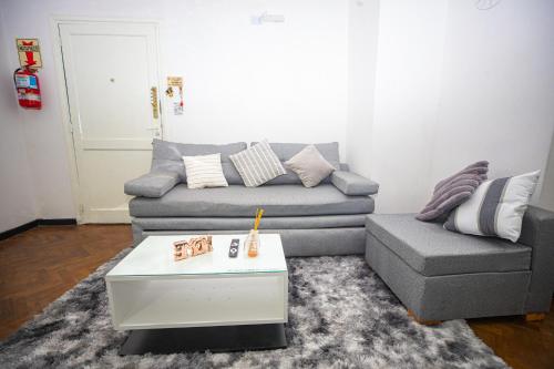 One-Bedroom Apartment image 10