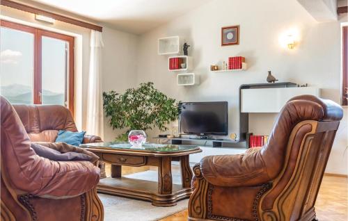 Holiday Home Imotski With Outdoor Swimming Pool 320 in Donji Vinjani