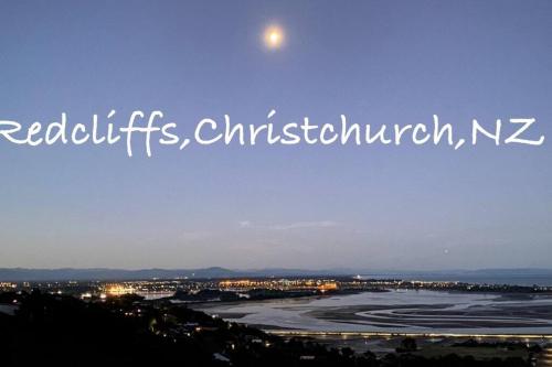 Stunning sea, city & mountain views, 2 bedroom home, free parking, in brand new condition in Mount Pleasant