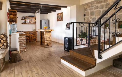 virtuve, Luxurious Home In Blaca in Blaca
