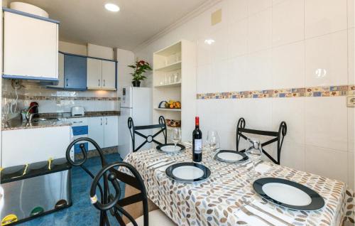 Konyha, Awesome Apartment In Puente De Genave in Puente De Genave