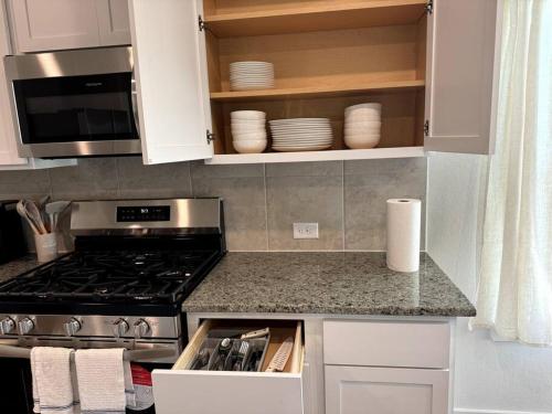 Cocina, Quite big home near Tesla & COTA in Glenbrook