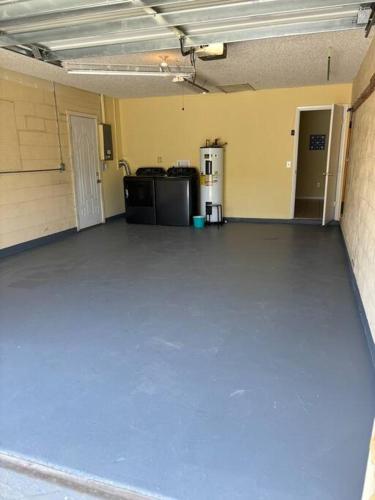 Pet Friendly Home near New Smyrna Beach! in Edgewater, USA