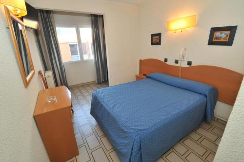 Hostal Goyma I - image 12
