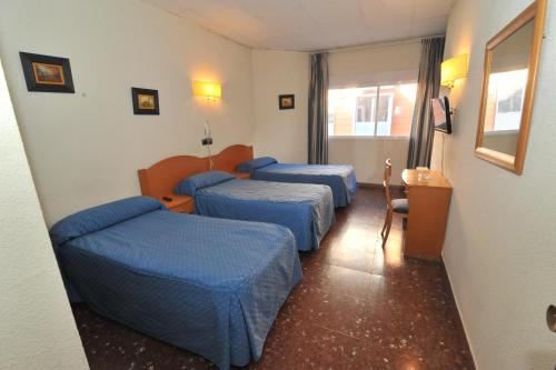 Hostal Goyma I - image 10
