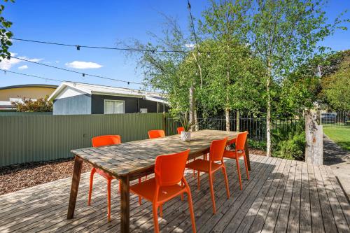 Lady Di - Stylish Beach Shack