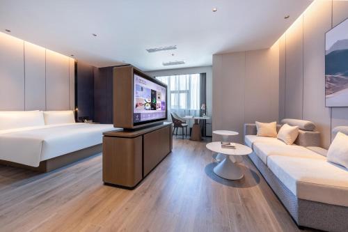 海口濱海大道西秀海灘亞朵酒店 (Atour Hotel Haikou Binhai Avenue Xixiu Beach) in 秀英區