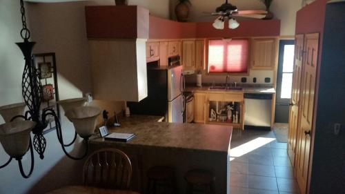 Caribbean Club Resort Room Type - Three bedroom with Two Bathroom Loft Condo - Lakefront