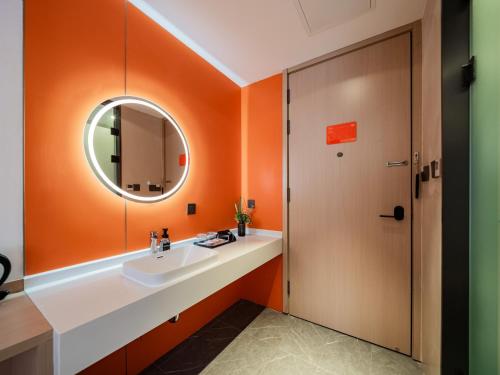 艾豪森Awake酒店(西安骡马市步行街钟楼地铁站店) 艾豪森Awake酒店(西安骡马市步行街钟楼地铁站店)