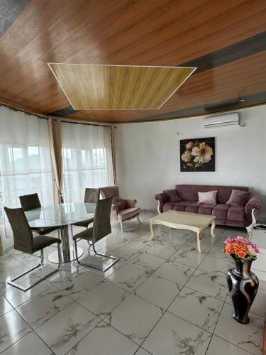 Green house heaven in ครีบี