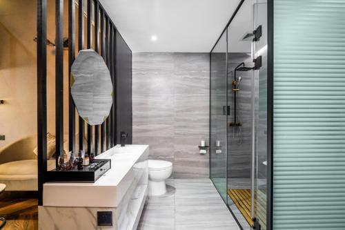 TOWO上品酒店(西安1号线开远门地铁站店) TOWO上品酒店(西安1号线开远门地铁站店)