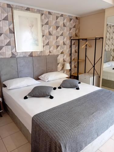 1 double bed