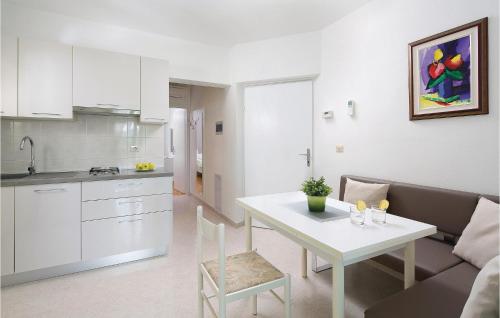 Nice Apartment In Rabac With House Sea View