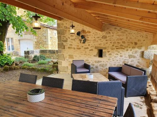 陽台/露台, 卡內達克洛斯之家 (Gite Le Clos de la Caneda) in 拉加內達