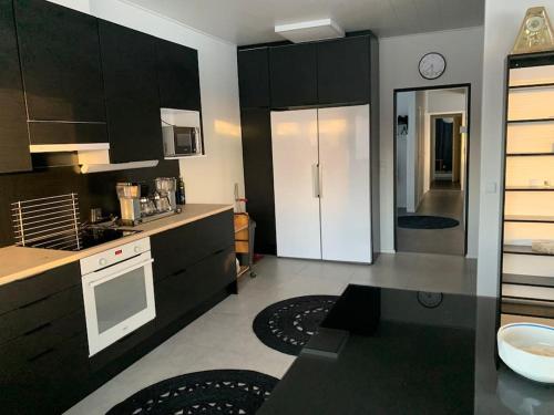 Villa Venetsia tilava huvila in 拉普阿