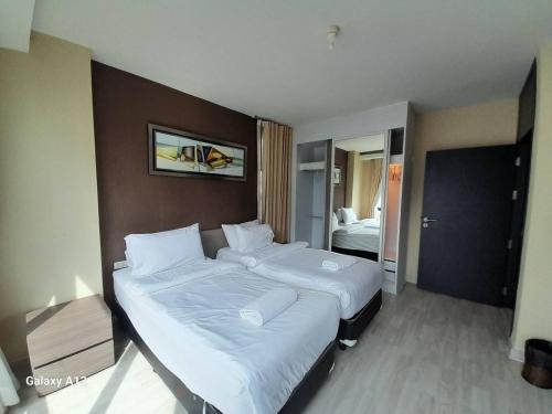 Avatar Suites Hotel - SHA Extra Plus, Bangkok (photo 11)